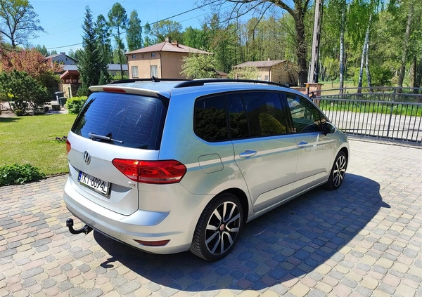 Volkswagen Touran cena 54900 przebieg: 214073, rok produkcji 2016 z Słupca małe 781